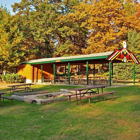 Arrowhead Resort Campground Plainville المظهر الخارجي الصورة