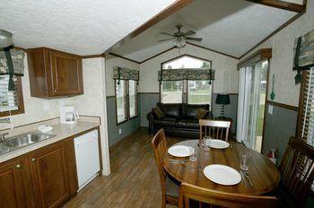 Arrowhead Resort Campground Plainville المظهر الخارجي الصورة