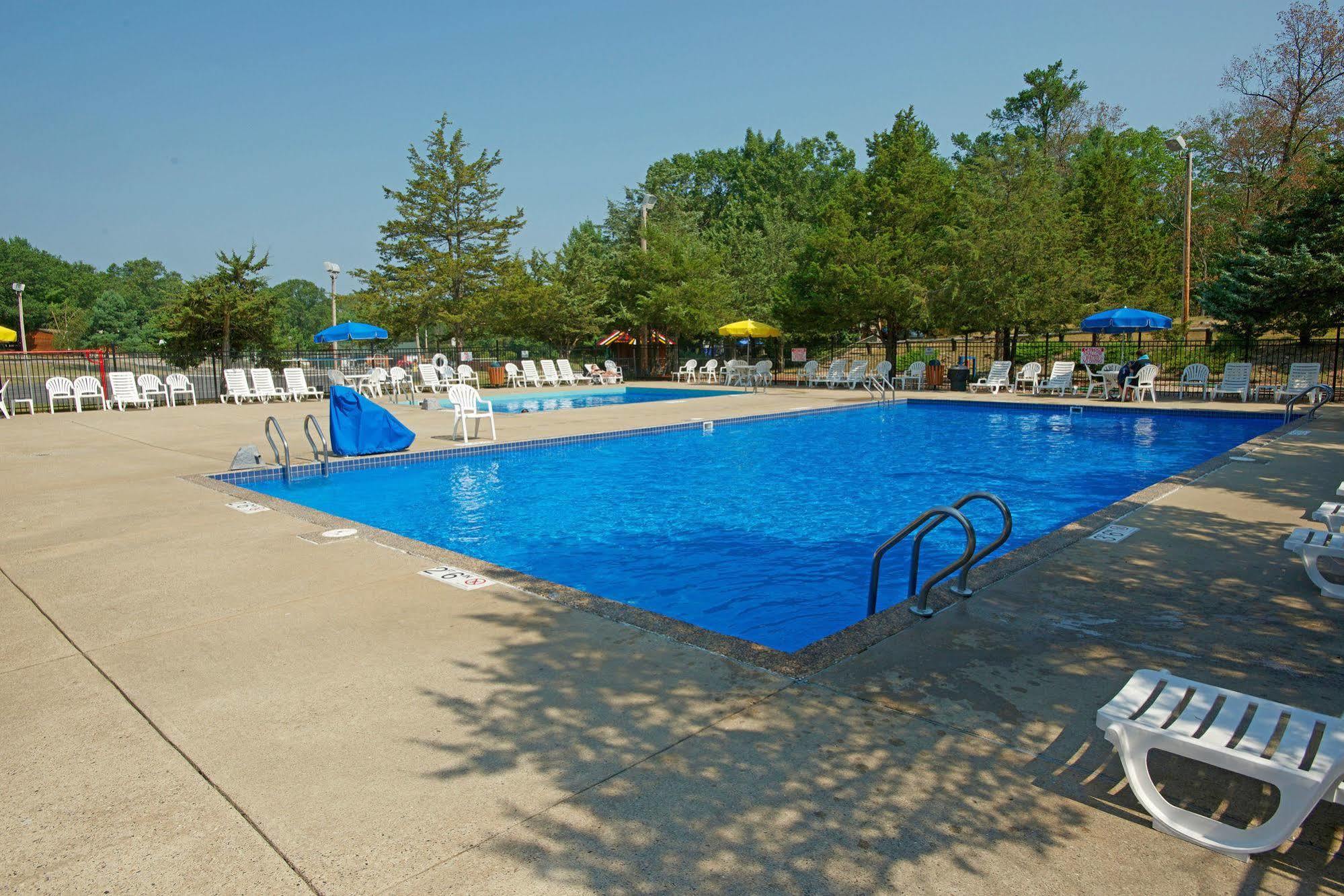 Arrowhead Resort Campground Plainville المظهر الخارجي الصورة